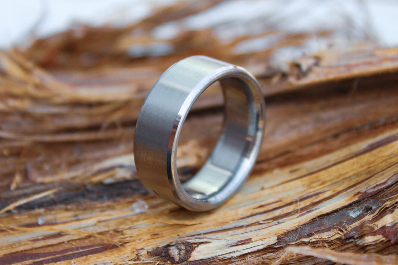Titanium Ring with Beveled Edges 