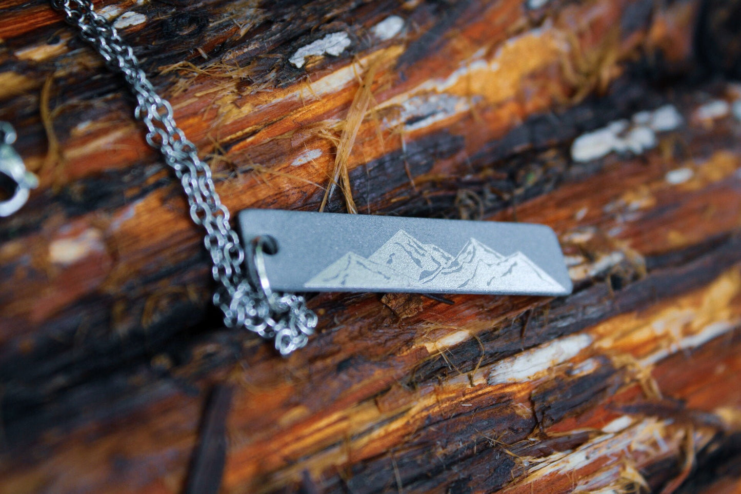 Mountain Range Necklace 