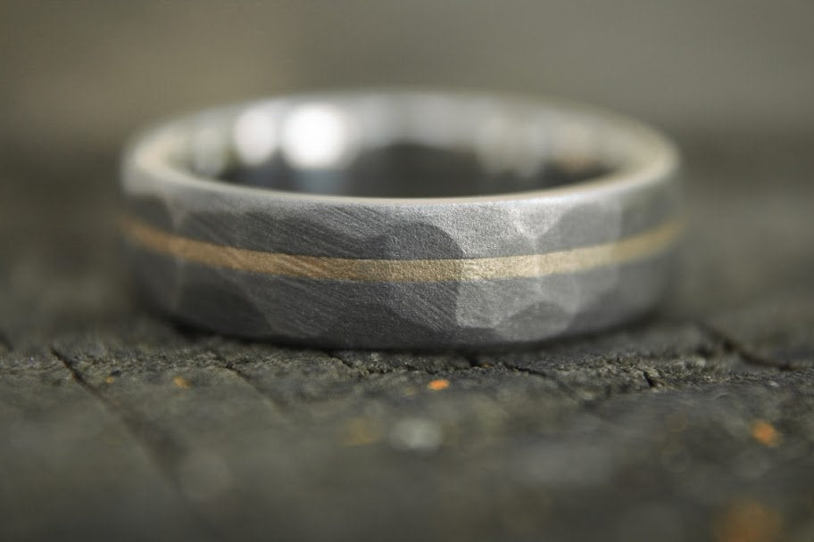 Faceted Titanium with 14k Yellow Gold inlay - 6mm Men&#39;s wedding band, manly ring, sandblasted, hammered texture, grey and silver