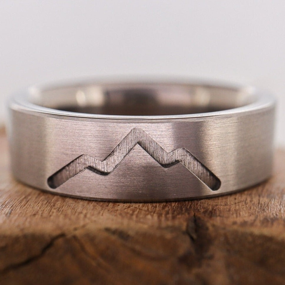 Mountains – Rugged Ringwear